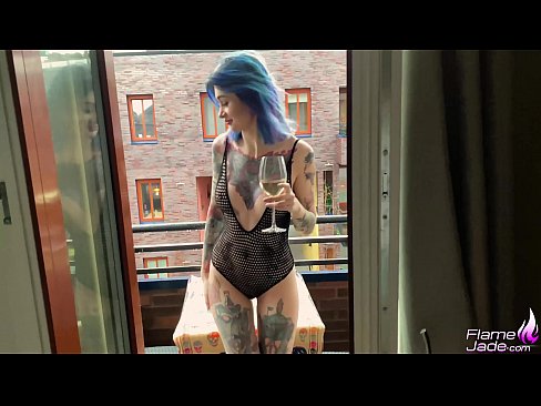 ❤️ Geweldich famke sûget mei in gulp en neukt hertstochtlik ûnder de iepen loft ❤️ Pornofideo op fy.teencumpot.ru ❌